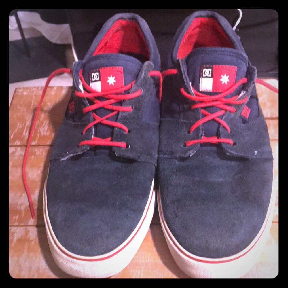 DC Low Top Sneakers
